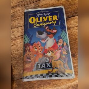 Oliver and Company (VHS, 1996) NEW SEALED Walt Disney Masterpiece Collection
